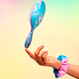 Wetbrush cepillo desenredante galactic waves accessory bundle + hair scrunchie gratis - Kosmetica